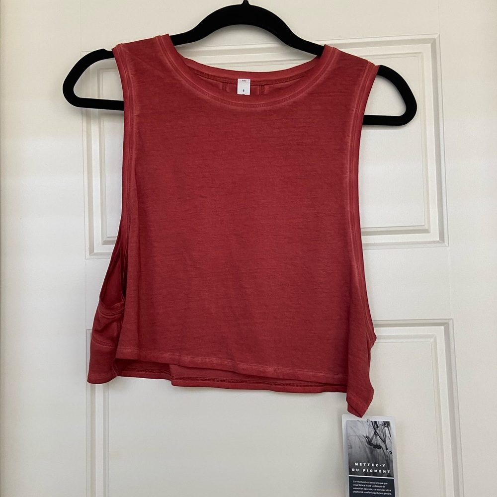NWT Lululemon muscle tank